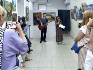 05
